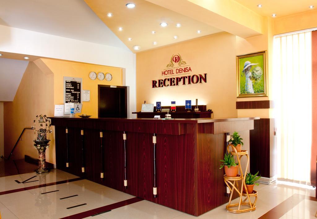 Denisa Hotel Otopeni Bagian luar foto